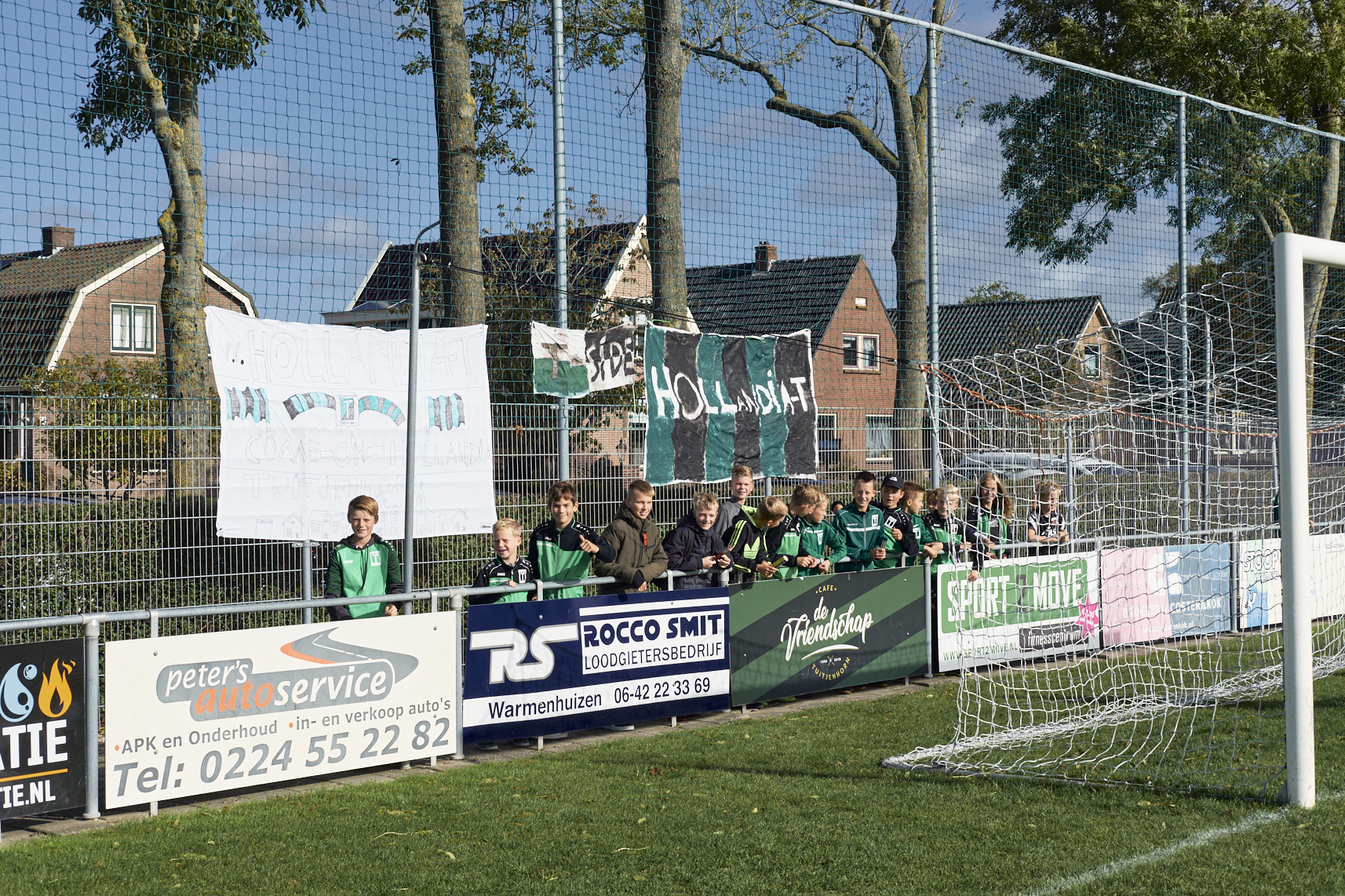 Foto's Hollandia T - Con Zelo