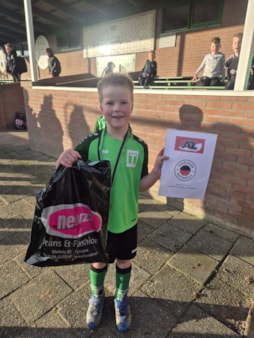 2f7d3832-fa48-4451-8d21-175bd0630a11