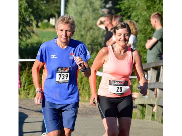 37186644_1977482905649050_3151735491015999488_n